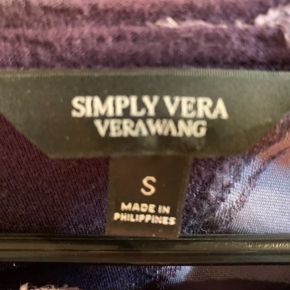 Women's - Simply Vera Wang -  Purple Top - Small - Picture 3 of 3